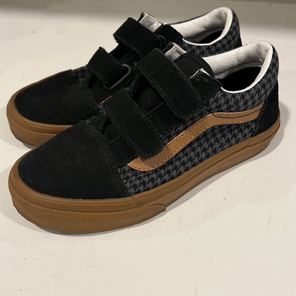 Size 2Y Vans